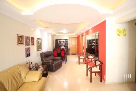 Apartamento à venda com 97m², 3 quartos e 2 vagasSala
