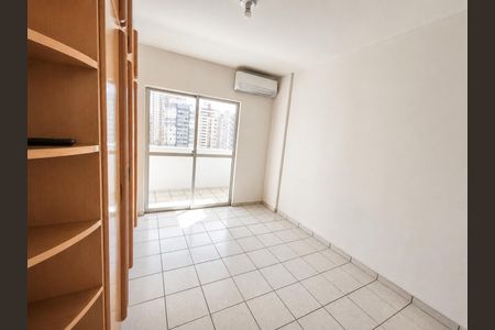 Apartamento para alugar com 91m², 4 quartos e 1 vagaQuarto