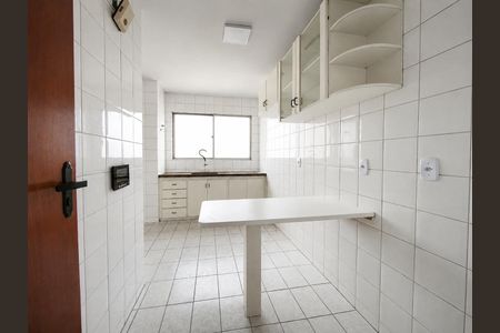 Apartamento para alugar com 91m², 4 quartos e 1 vagaCozinha