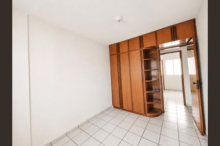 Apartamento para alugar com 91m², 4 quartos e 1 vagaQuarto
