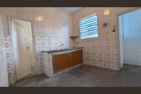 Cozinha de apartamento para alugar com 3 quartos, 120m² em Concórdia, Belo Horizonte