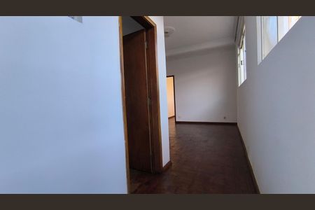 Corredor de apartamento para alugar com 3 quartos, 120m² em Concórdia, Belo Horizonte