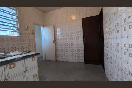 Cozinha de apartamento para alugar com 3 quartos, 120m² em Concórdia, Belo Horizonte