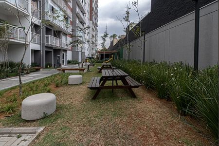 Apartamento para alugar com 55m², 2 quartos e 1 vaga Apartamento para alugar com 55m², 2 quartos e 1 vagaespaço de convivência e play ground_4