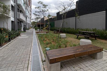 Apartamento para alugar com 55m², 2 quartos e 1 vaga Apartamento para alugar com 55m², 2 quartos e 1 vagaespaço de convivência e play ground_3