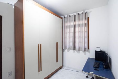 Casa de condomínio à venda com 80m², 2 quartos e 1 vaga Casa de condomínio à venda com 80m², 2 quartos e 1 vagaQuarto 2