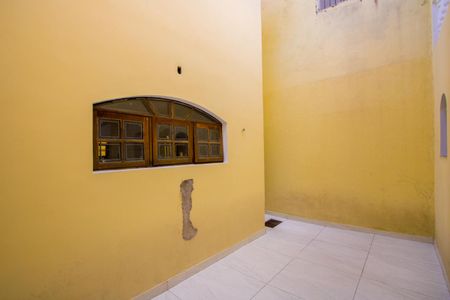 Casa à venda com 230m², 4 quartos e 2 vagas Casa à venda com 230m², 4 quartos e 2 vagasQuintal