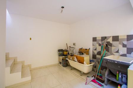 Casa à venda com 230m², 4 quartos e 2 vagas Casa à venda com 230m², 4 quartos e 2 vagasÁrea de serviço