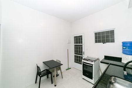 Studio para alugar com 30m², 1 quarto e sem vaga Studio para alugar com 30m², 1 quarto e sem vagaCozinha