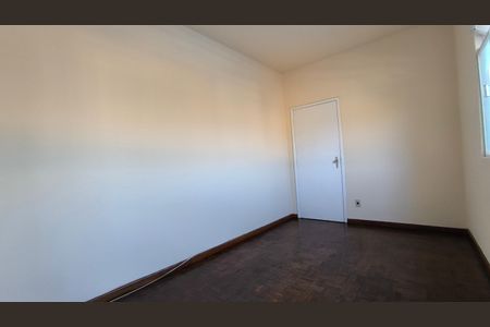 Sala de casa de condomínio para alugar com 1 quarto, 110m² em Concórdia, Belo Horizonte