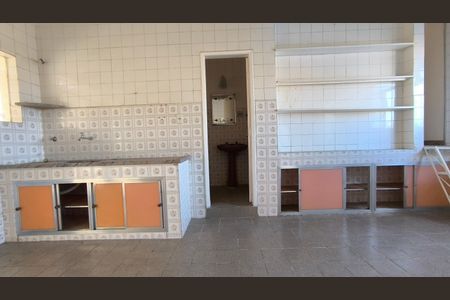 Cozinha de casa de condomínio para alugar com 1 quarto, 110m² em Concórdia, Belo Horizonte