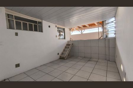 Sala de apartamento para alugar com 2 quartos, 110m² em Concórdia, Belo Horizonte