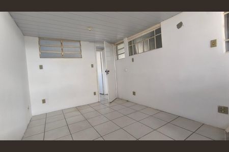 Quarto de apartamento para alugar com 2 quartos, 110m² em Concórdia, Belo Horizonte
