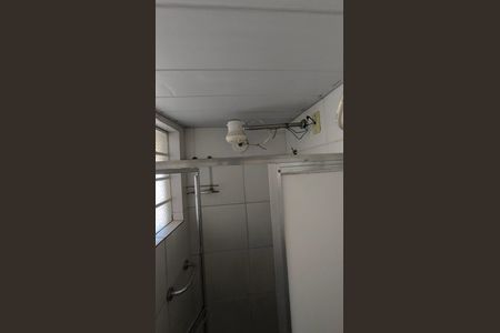 Apartamento para alugar com 90m², 2 quartos e sem vagaBanheiro