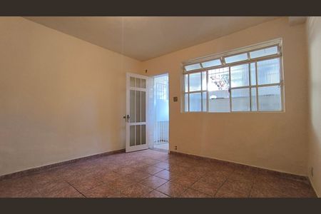 Sala de apartamento para alugar com 2 quartos, 110m² em Concórdia, Belo Horizonte