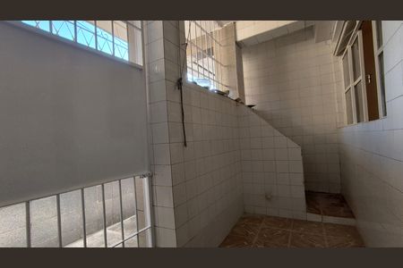Apartamento para alugar com 110m², 2 quartos e sem vaga