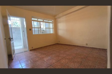 Quarto 1 de apartamento para alugar com 2 quartos, 110m² em Concórdia, Belo Horizonte