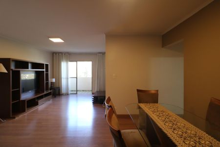 Apartamento para alugar com 116m², 3 quartos e 1 vaga Apartamento para alugar com 116m², 3 quartos e 1 vagaSala