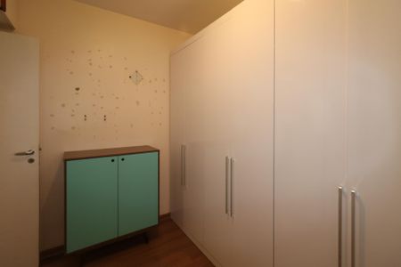 Apartamento para alugar com 116m², 3 quartos e 1 vaga Apartamento para alugar com 116m², 3 quartos e 1 vagaQuarto 2