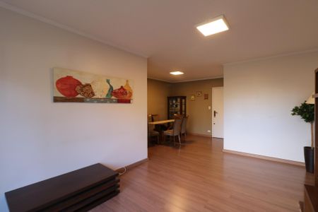 Apartamento para alugar com 116m², 3 quartos e 1 vaga Apartamento para alugar com 116m², 3 quartos e 1 vagaSala