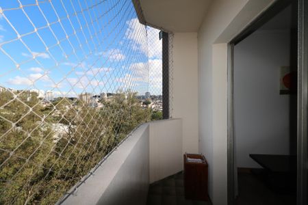 Apartamento para alugar com 116m², 3 quartos e 1 vaga Apartamento para alugar com 116m², 3 quartos e 1 vagaVaranda