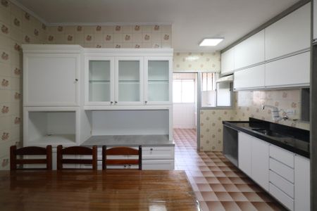Apartamento para alugar com 116m², 3 quartos e 1 vaga Apartamento para alugar com 116m², 3 quartos e 1 vagaCozinha