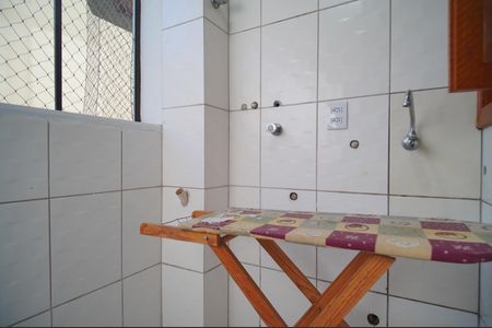 Apartamento para alugar com 92m², 2 quartos e 1 vagaÁrea de Serviço