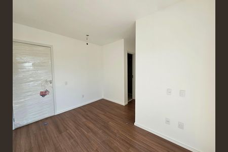 Sala  de apartamento à venda com 2 quartos, 42m² em Curicica, Rio de Janeiro