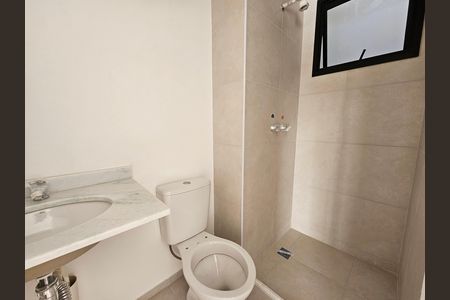 Apartamento à venda com 42m², 2 quartos e 1 vaga Apartamento à venda com 42m², 2 quartos e 1 vagaBanheiro
