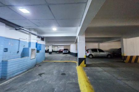 Apartamento para alugar com 50m², 1 quarto e 1 vaga Apartamento para alugar com 50m², 1 quarto e 1 vagaGaragem