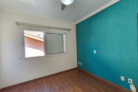 Casa de condomínio para alugar com 220m², 3 quartos e 2 vagasQuarto Suíte 3
