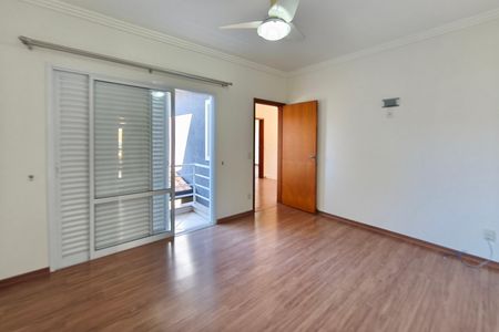 Casa de condomínio para alugar com 220m², 3 quartos e 2 vagasQuarto Suíte 2