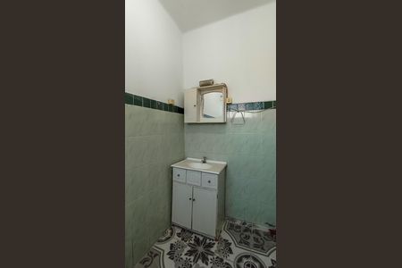 Apartamento à venda com 58m², 2 quartos e sem vaga Apartamento à venda com 58m², 2 quartos e sem vagaBanheiro