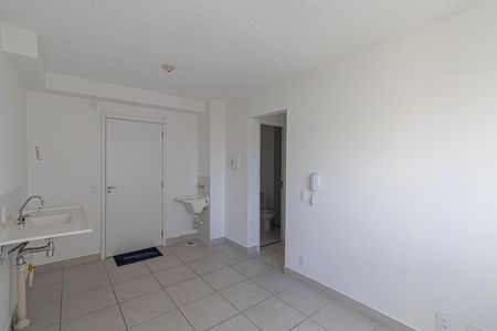 Apartamento para alugar com 32m², 2 quartos e sem vagaSala/Cozinha/Área de Serviço 