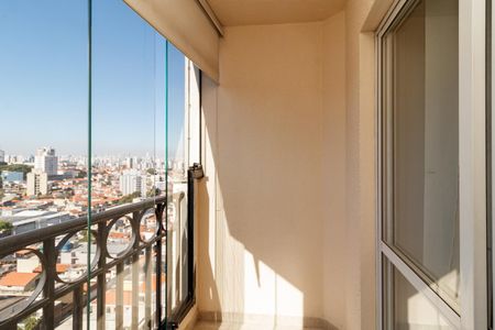Apartamento à venda com 56m², 2 quartos e 2 vagas Apartamento à venda com 56m², 2 quartos e 2 vagasVaranda da Sala