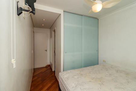 Apartamento à venda com 56m², 2 quartos e 2 vagas Apartamento à venda com 56m², 2 quartos e 2 vagasSuíte
