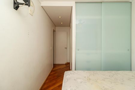 Apartamento à venda com 56m², 2 quartos e 2 vagas Apartamento à venda com 56m², 2 quartos e 2 vagasSuíte