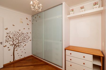 Apartamento à venda com 56m², 2 quartos e 2 vagas Apartamento à venda com 56m², 2 quartos e 2 vagasQuarto