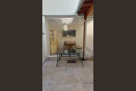 Casa à venda com 200m², 3 quartos e sem vagaÁrea externa