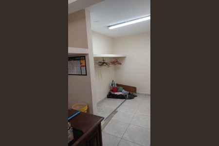 Casa à venda com 200m², 3 quartos e sem vagaÁrea de Serviço