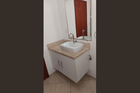 Casa à venda com 200m², 3 quartos e sem vagaBanheiro
