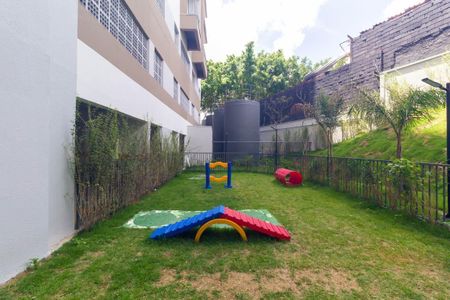 Apartamento para alugar com 37m², 2 quartos e 1 vaga