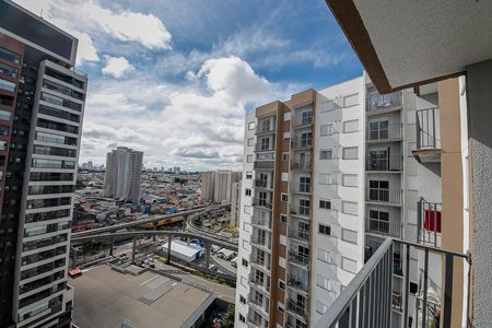 Apartamento para alugar com 37m², 2 quartos e 1 vaga