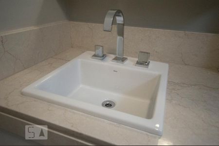 Apartamento à venda com 107m², 2 quartos e 2 vagas