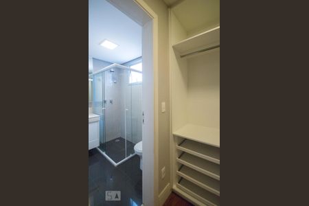 Apartamento à venda com 107m², 2 quartos e 2 vagas