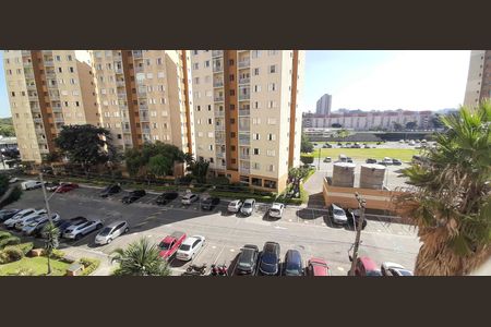 Apartamento à venda com 58m², 2 quartos e 1 vaga Apartamento à venda com 58m², 2 quartos e 1 vagaVista da Sacada