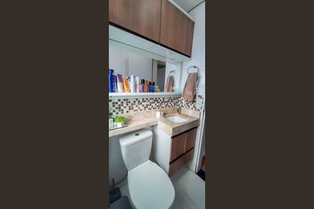 Apartamento à venda com 58m², 2 quartos e 1 vaga