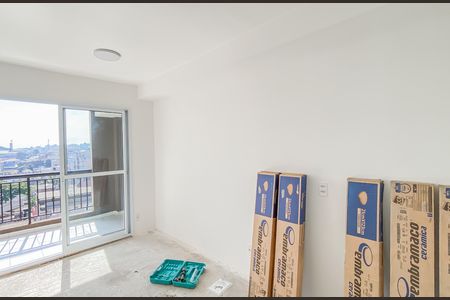 Sala de apartamento para alugar com 2 quartos, 39m² em Parque Paineiras, São Paulo