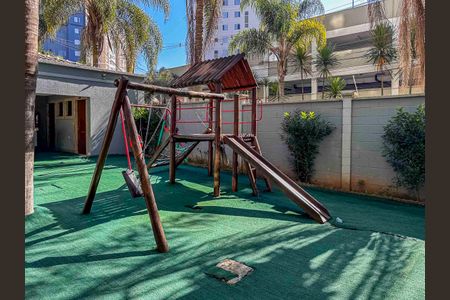 Apartamento para alugar com 50m², 2 quartos e 1 vaga Apartamento para alugar com 50m², 2 quartos e 1 vagaÁrea comum - Playground