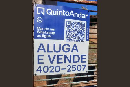 Casa à venda com 50m², 1 quarto e 3 vagas Casa à venda com 50m², 1 quarto e 3 vagasPlaquinha